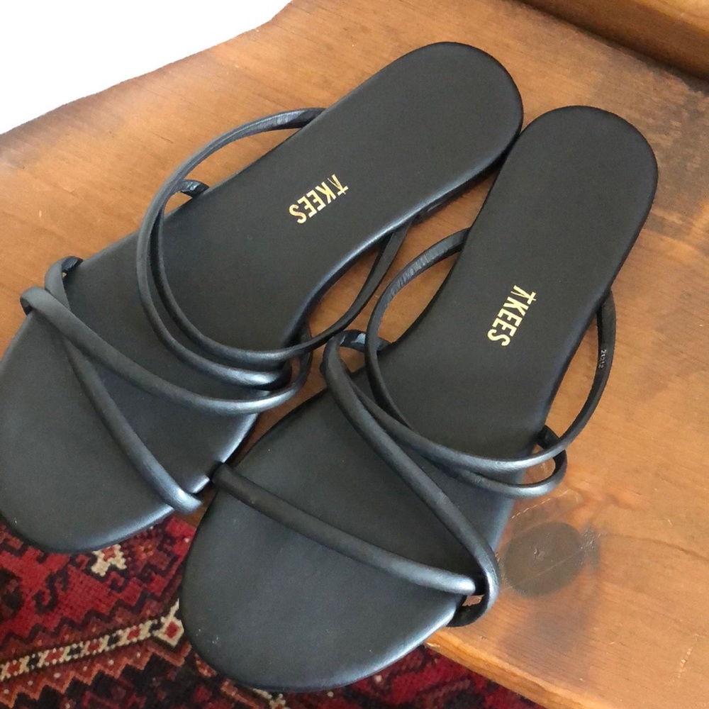 Tkees sloane sandal. Size 8.